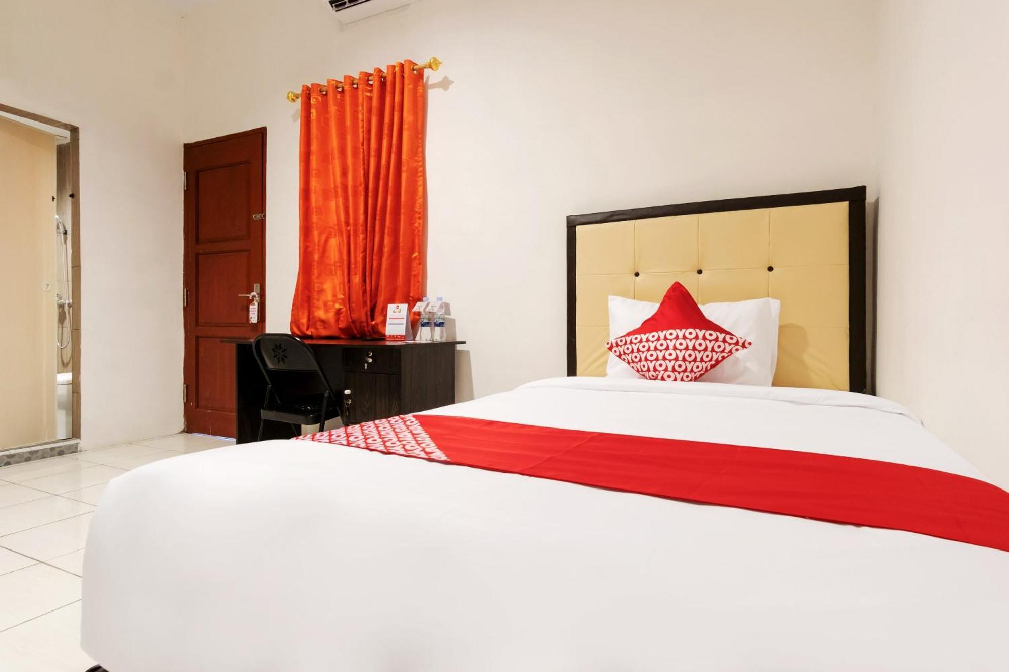 Oyo 622 Bakti Homestay Medan Exterior photo